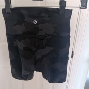 Lululemon Align High Rise Short